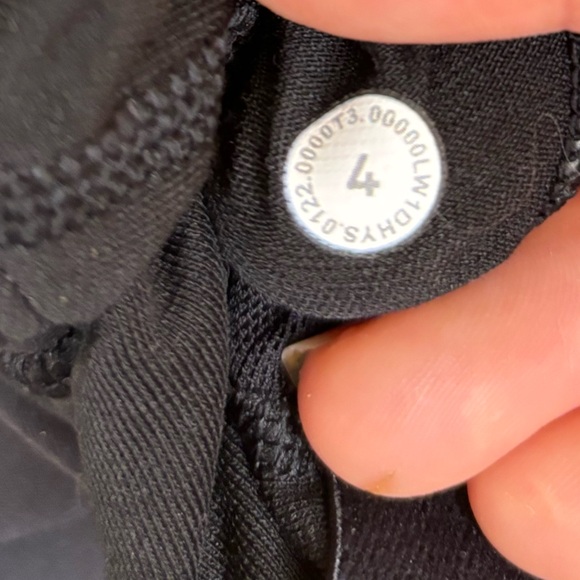 LULULEMON💎UNWORN💎COURT CRUSH DRESS✨Everlux tennis dress & short✨BLACK💎size 4 - Picture 5 of 16